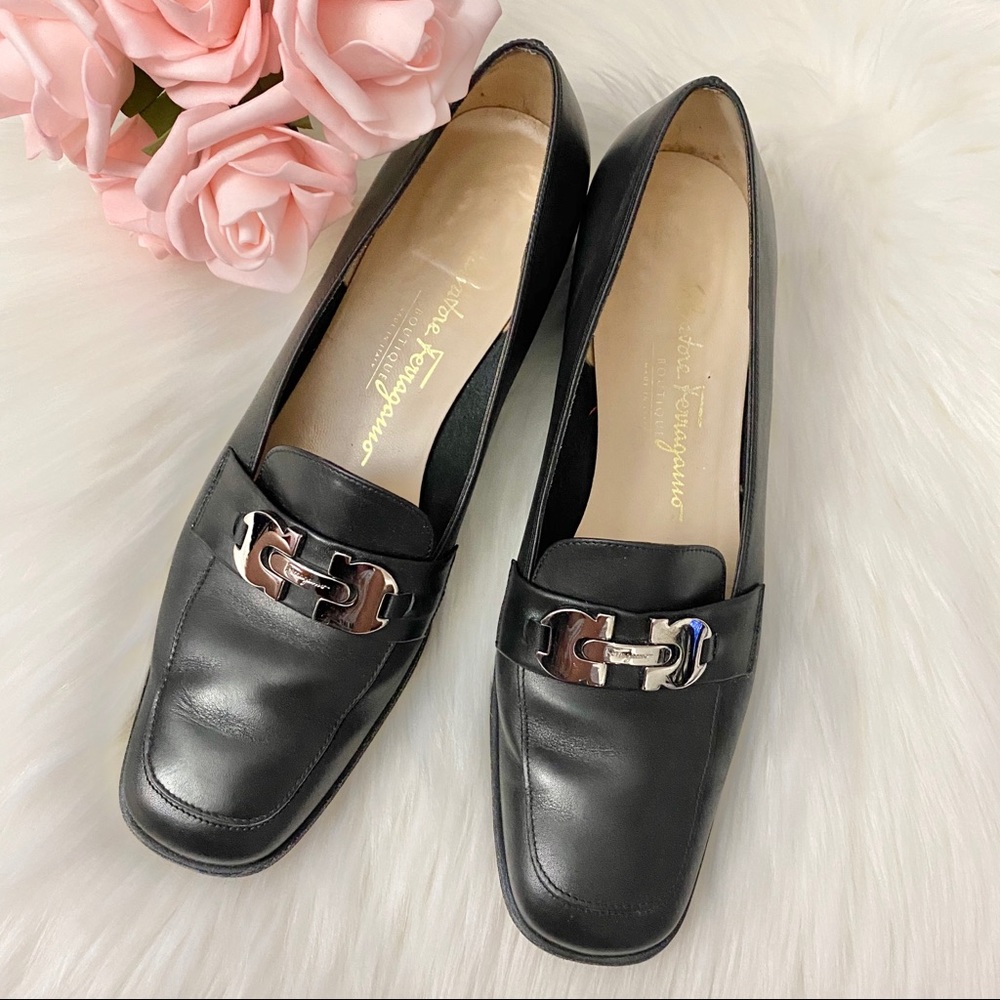 Salvatore Ferragamo Shoes in Black
